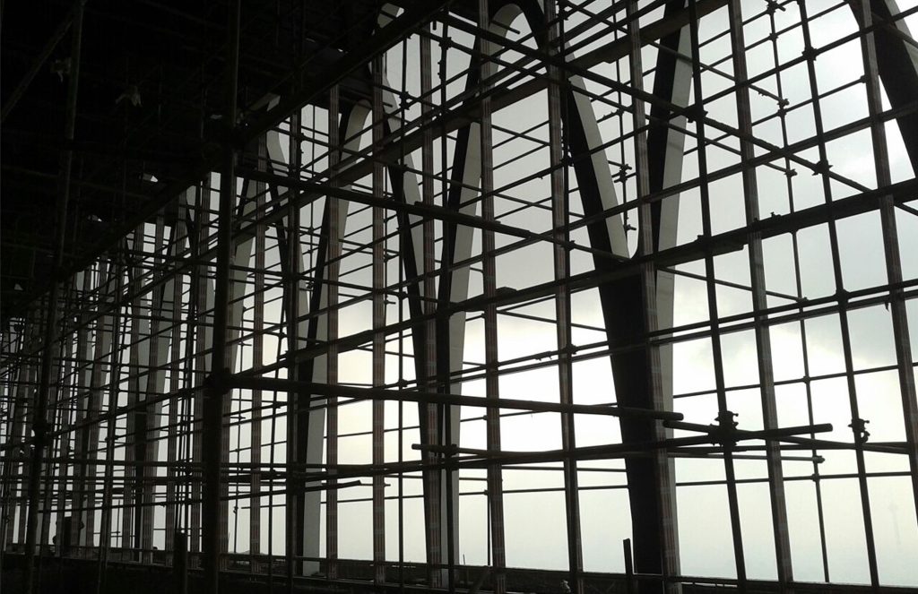 کافه لانژ هتل اسپیناس اجرای شیشه ای کرتین وال