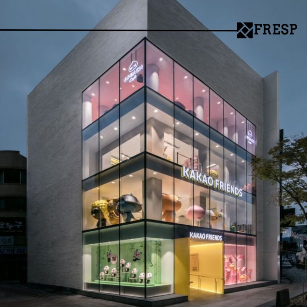 Curtain Wall Facade in shopping malls and branded retail stores